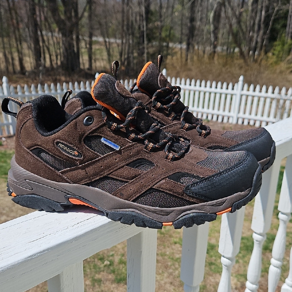 Nevados WP Low Hikers Mens 13M